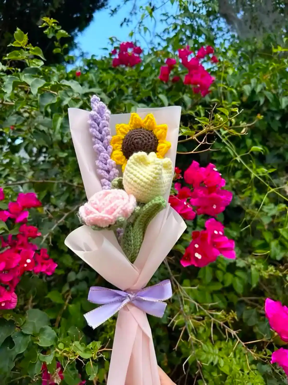 دسته گل بافتنی جذاب و زیبا