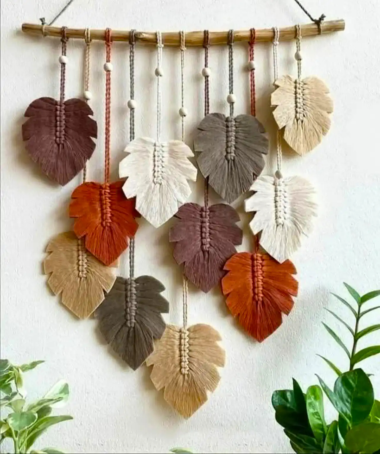 دیوارکوب مکرومه برگی