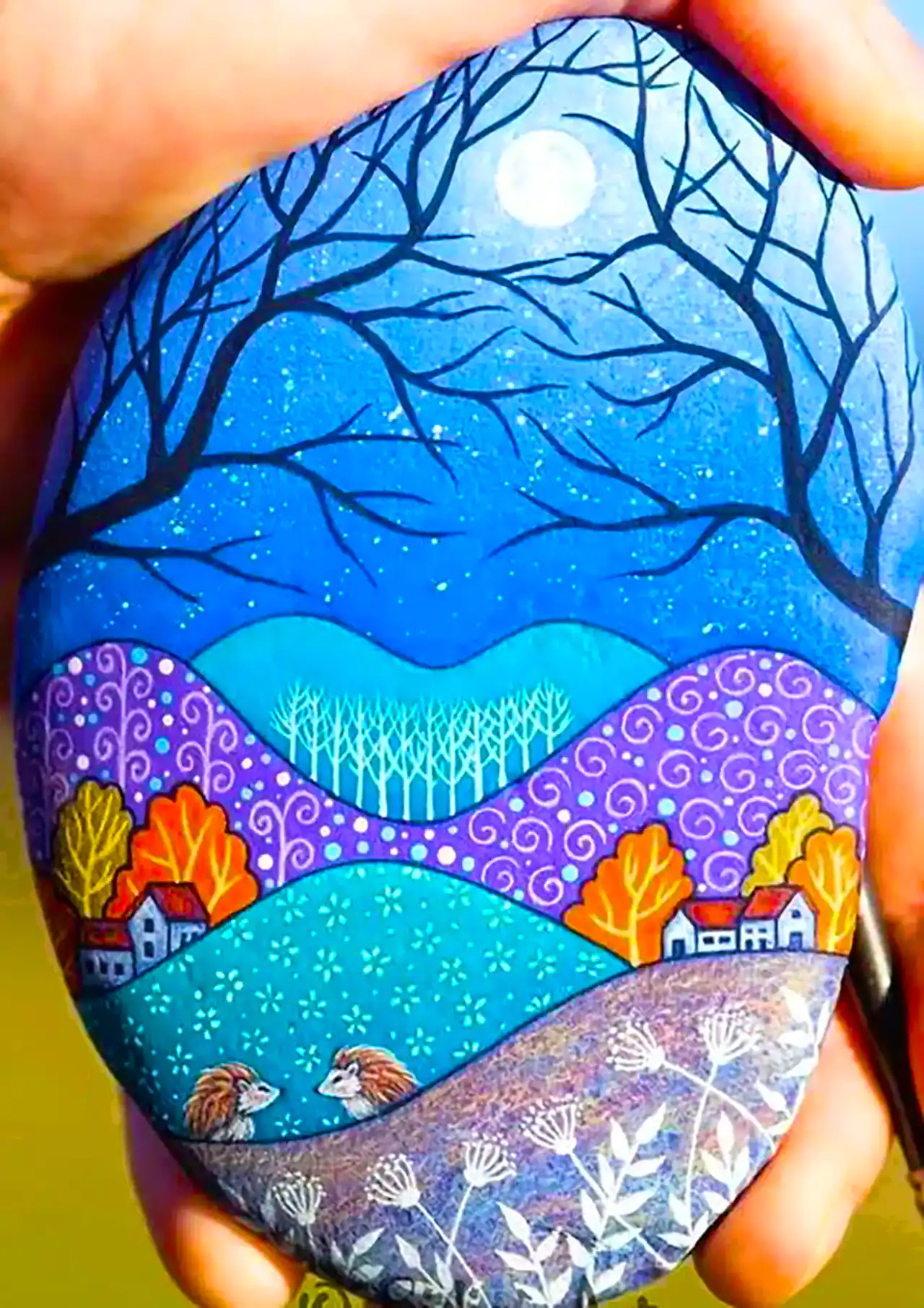 نقاشی روی سنگ رودخانه