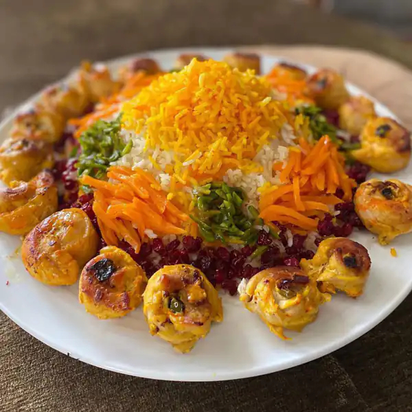 تزیین روی هویج پلو