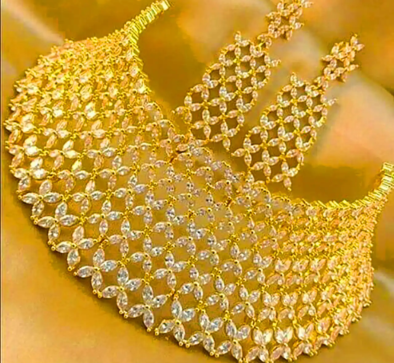 سرویس جواهر طلایی خاص و شیک 