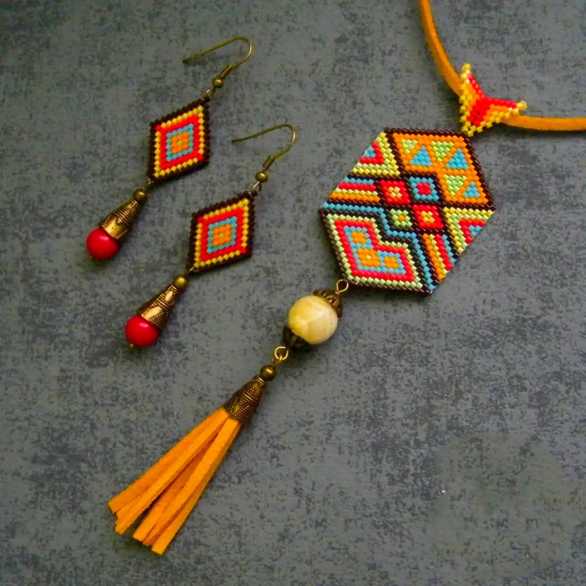 گوشواره میوکی ژاپنی