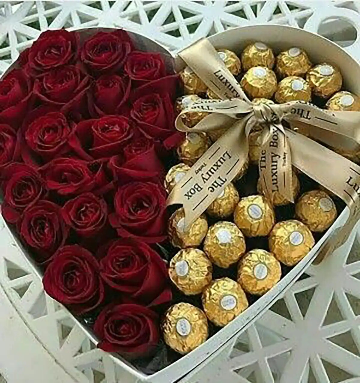 باکس گل لاکچری باکس گل و پول باکس گل تولد باکس گل خالی باکس گل مردانه باکس گل ارزان  
