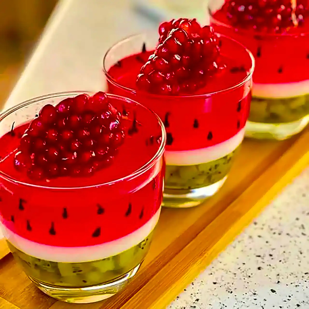 دسر و ژله مخصوص شب یلدا