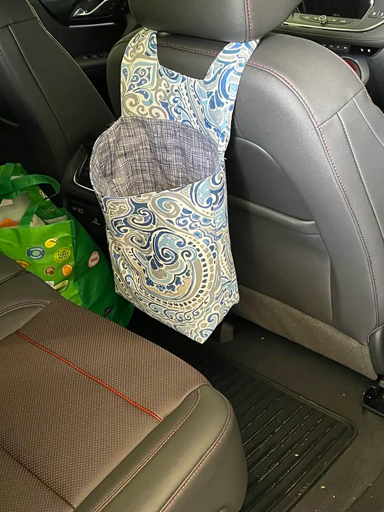 نظم دهنده داخل ماشین