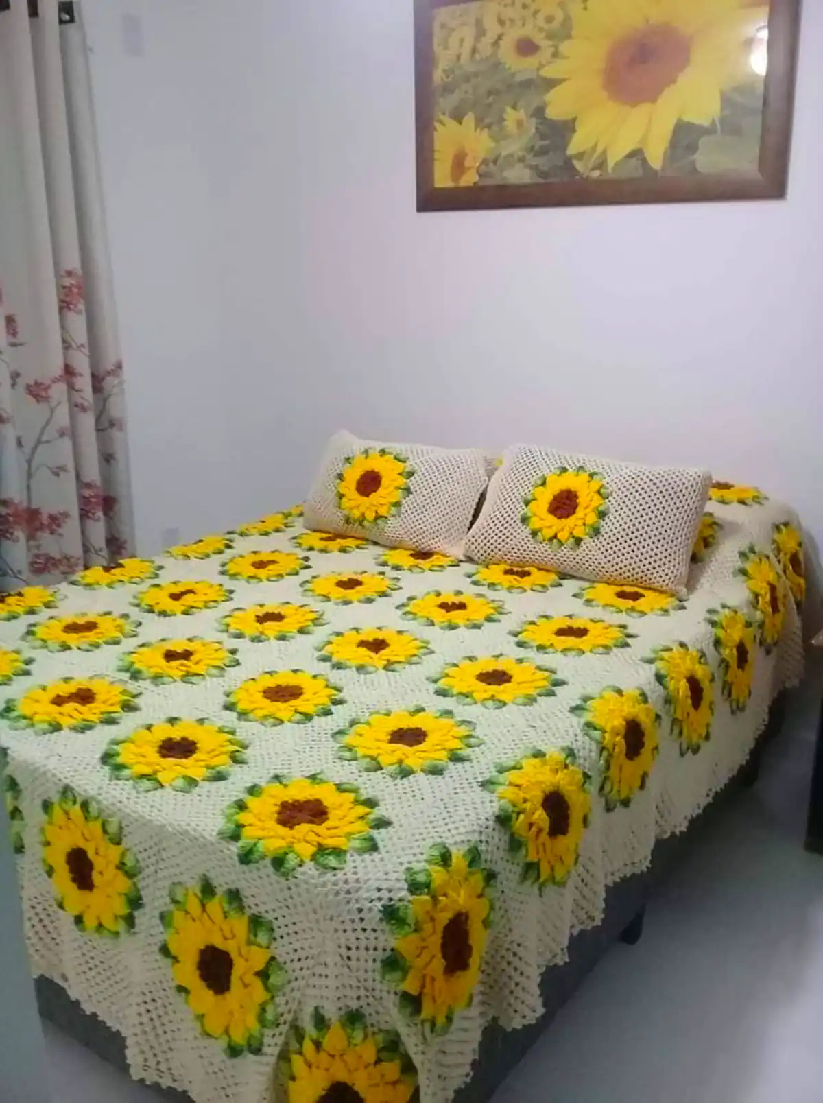 سرویس خواب بافتنی گلدار