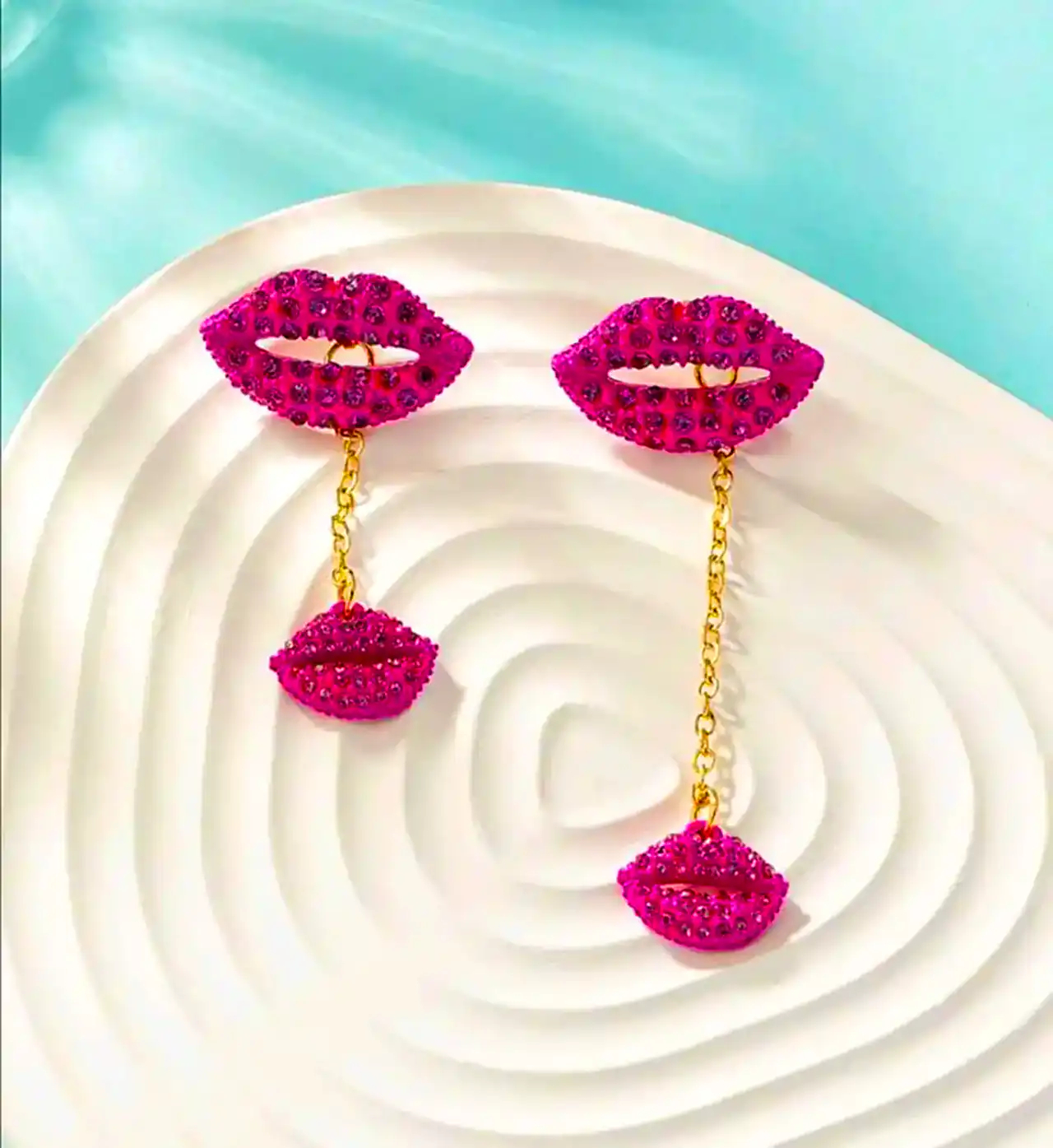 گوشواره طرح لب