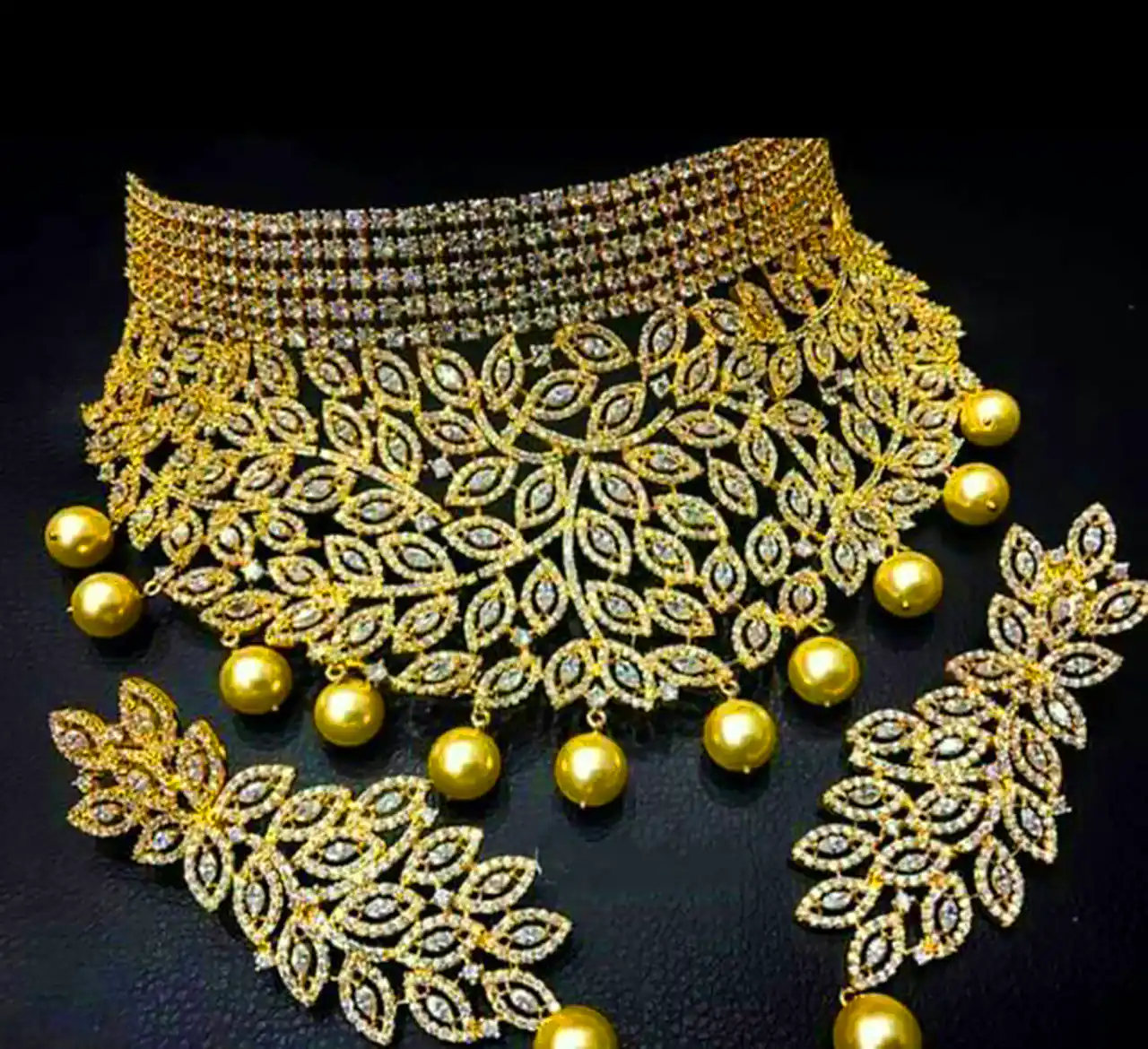 سرویس جواهر طلایی خاص و شیک 