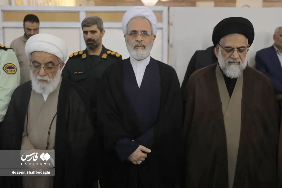 تصاویر: مراسم بزرگداشت هفتمین شب رحلت آیت الله شبیری زنجانی