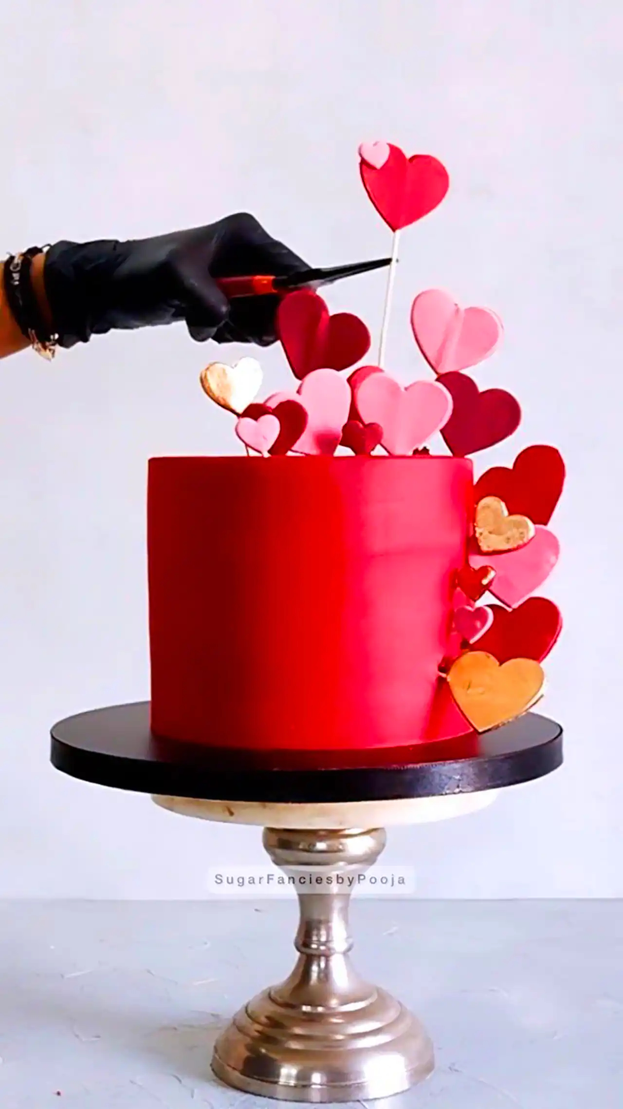 کیک تولد قلبی