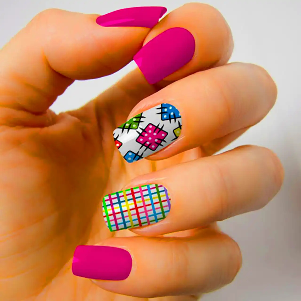 دیزاین ناخن فانتزی