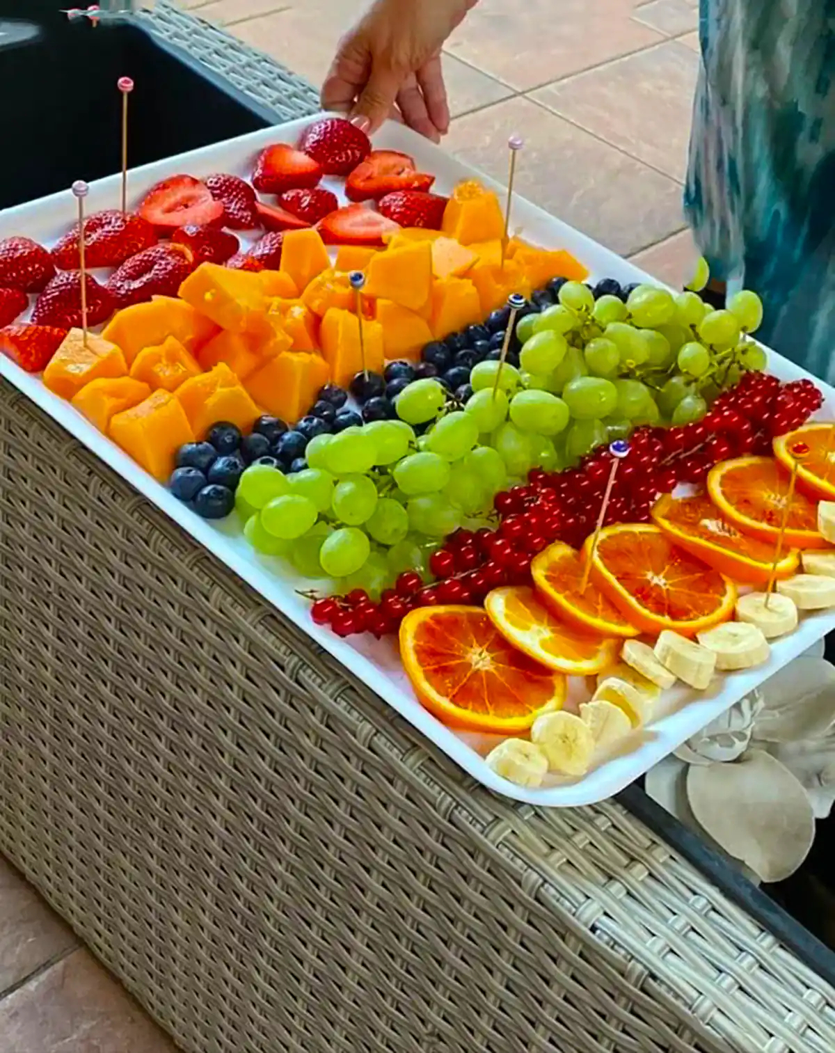 تزیین سینی میوه تابستانه