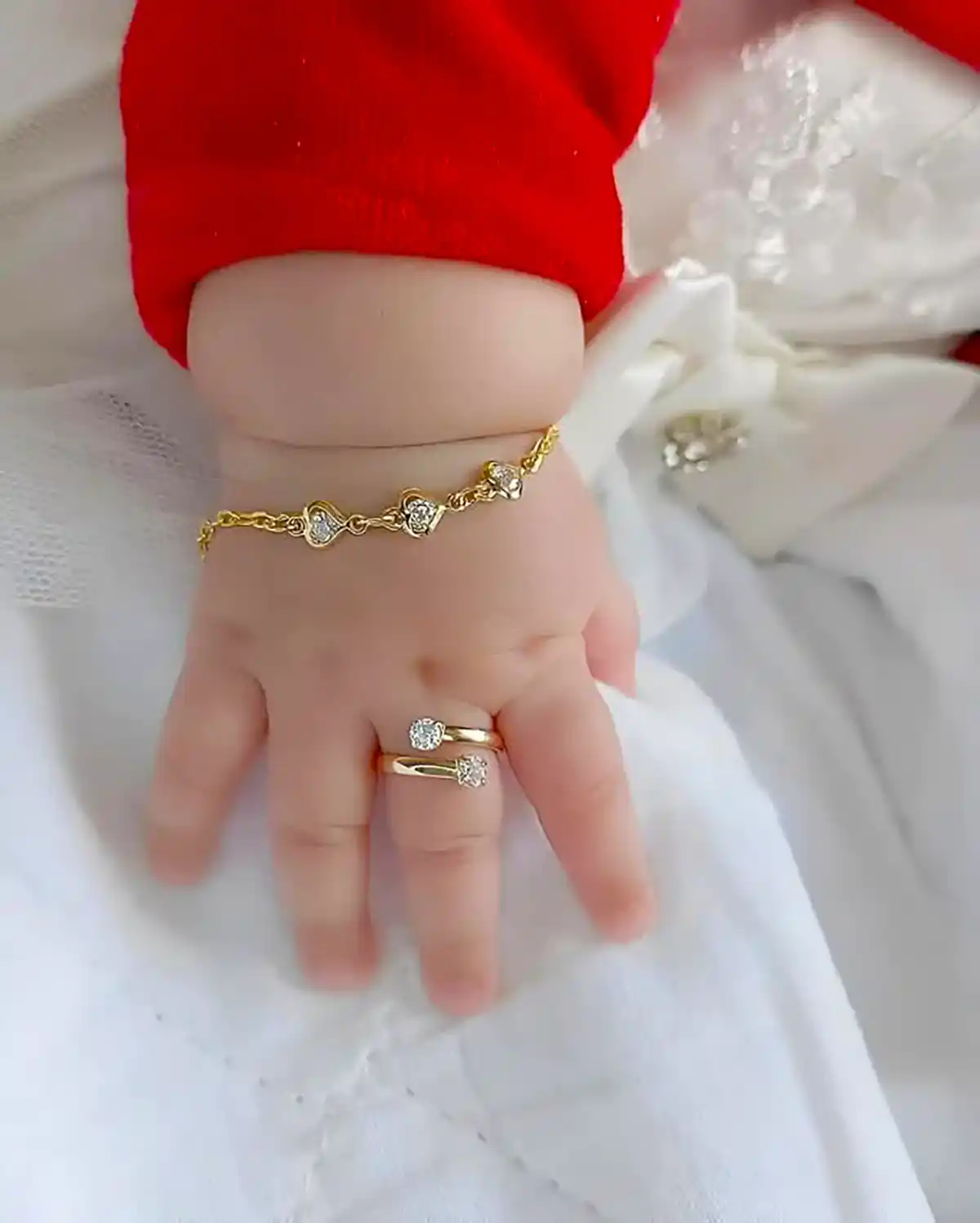 دستبند طلا نوزادی شیک