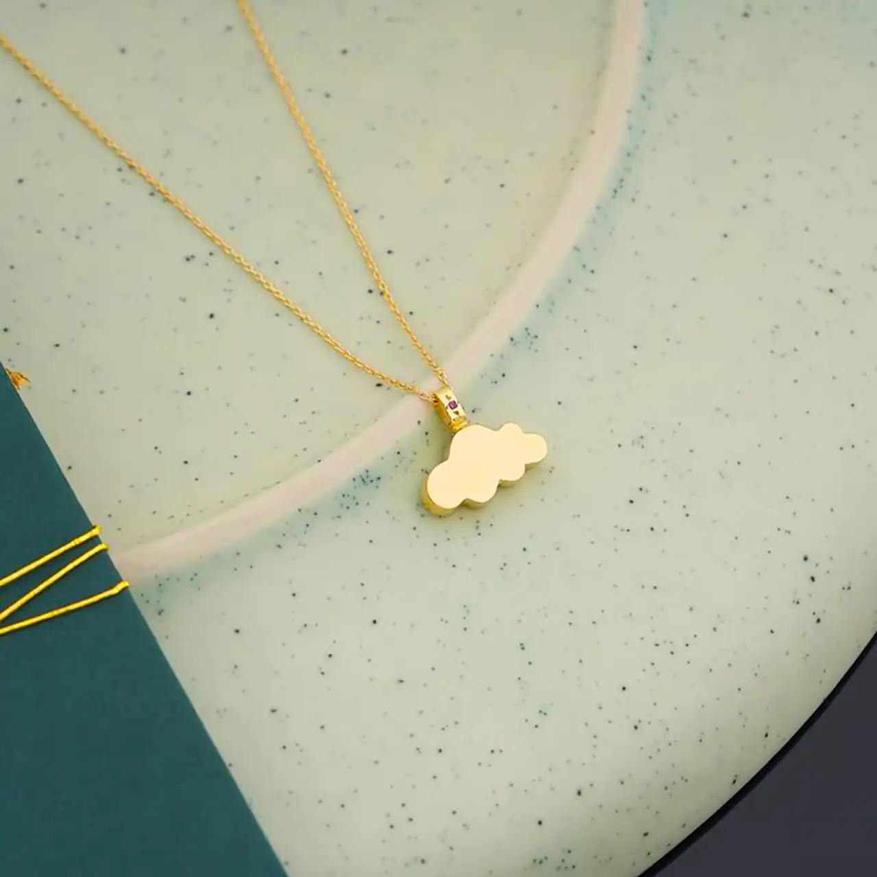 گردنبند طرح ابر