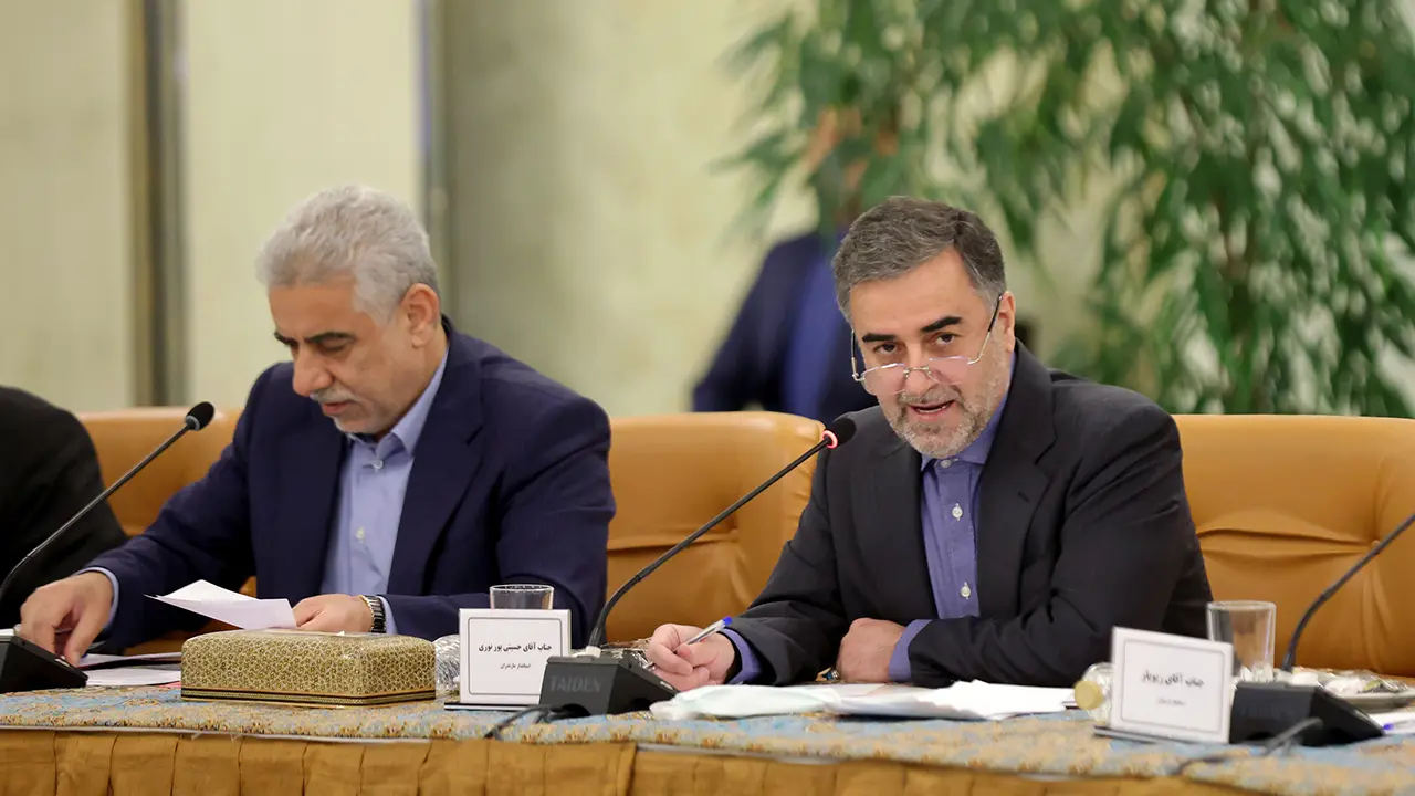 آیت‌الله سید ابراهیم رئیسی در جلسه مشترک هیات دولت و استانداران 