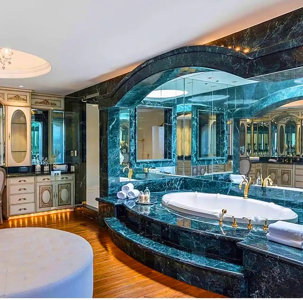 طراحی حمام سلطنتی مرمرین