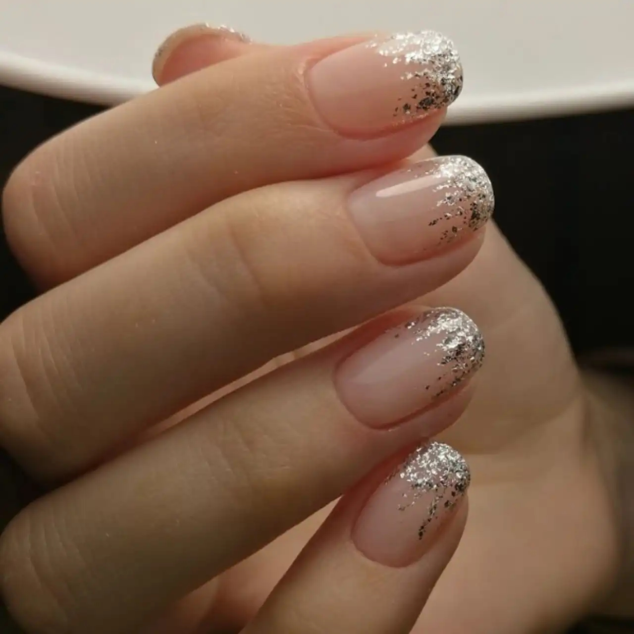 مدل ناخن فرنچ اکلیلی + مدل های زیبا و ترند ناخن فرنچ اکلیلی با ایده های بسیار شیک