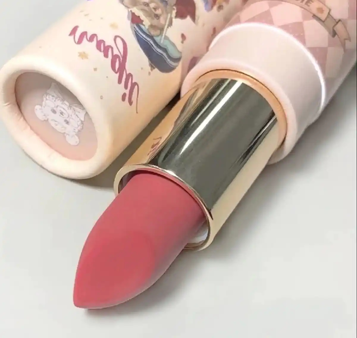 انواع رژلب مایع
عکس انواع رژ لب
انواع رژ لب فانتزی
انواع رژ لب های مخملی
انواع رژ لب دخترانه
انواع رژ لب برای پوست گندمی
انواع رژ لب براق
انواع رژلب جامد
