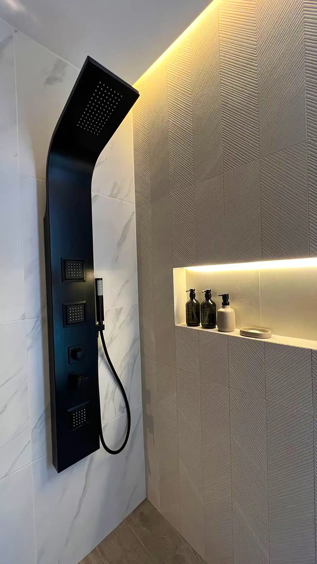 دوش حمام مدرن زیبا