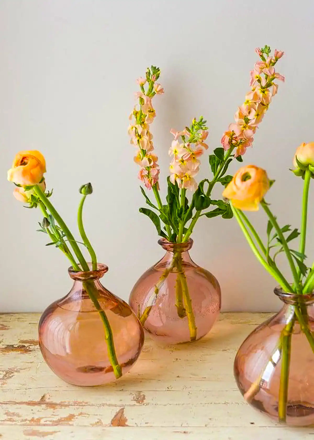 گلدان دکوری شیشه ای