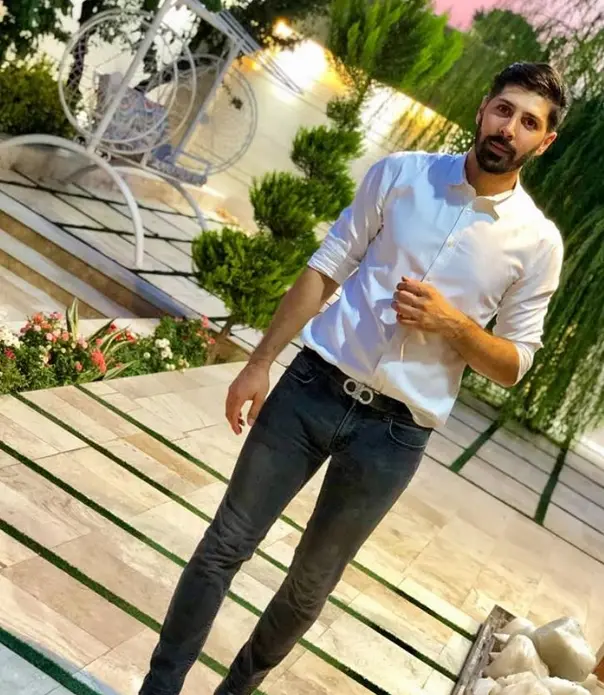 شبنم علیخانی