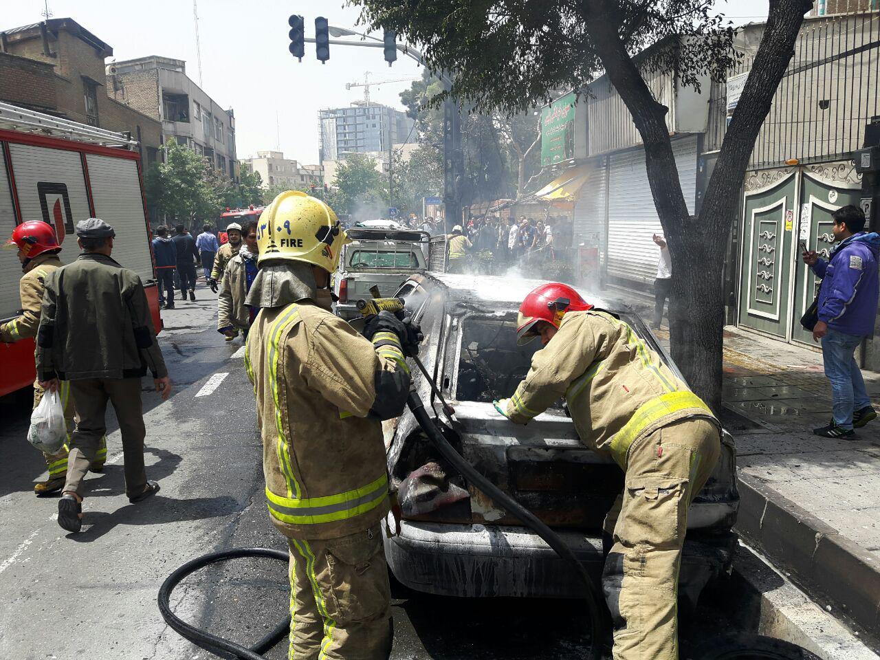 رکنا: آتش سوزی خیابان شریعتی