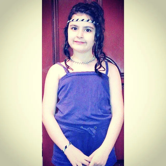 تینا زی نوری دختر افشین زی نوری در سال ۱۳۹۴