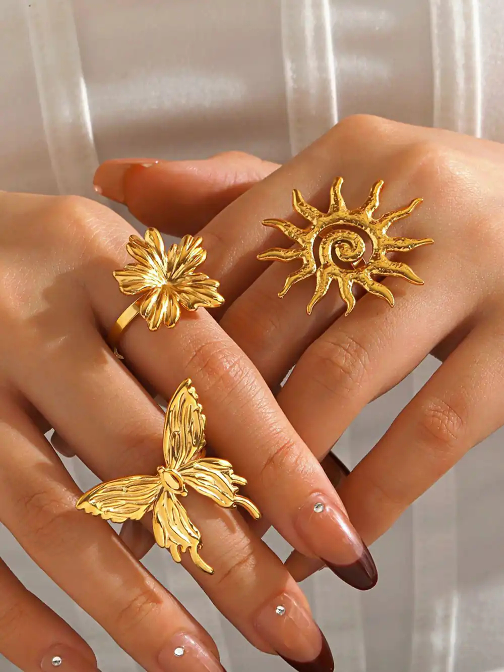 انگشتر طلا زنانه بزرگ