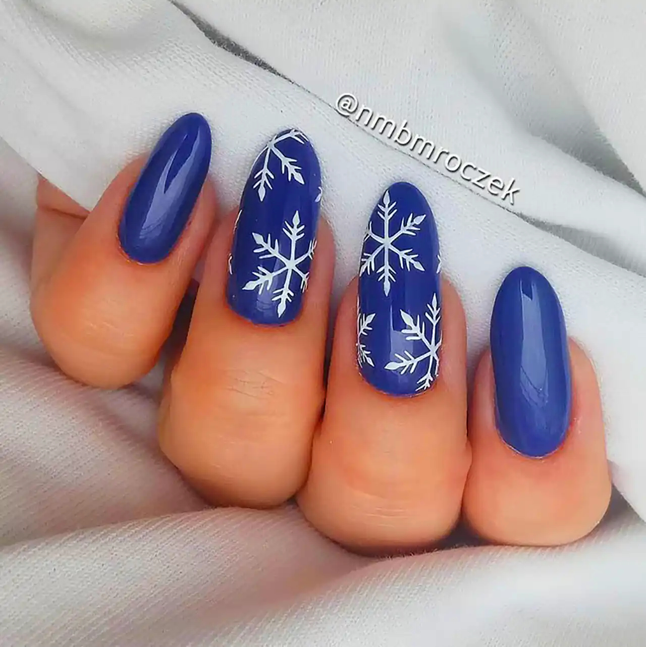 مدل ناخن با طرح زمستونی