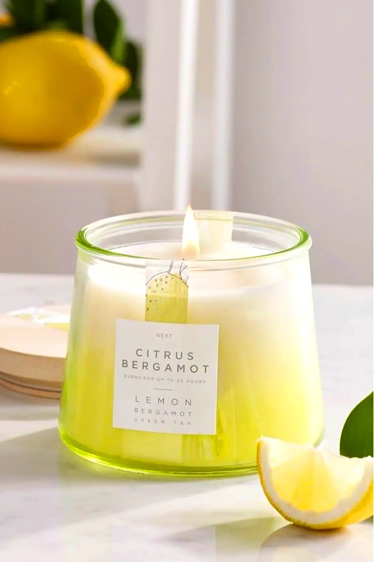 شمع شیشه ای معطر