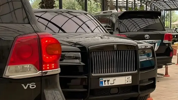 مصاحبه اختصاصی با محمدآقا زمانی کارشناس واردات خودرو گذر موقت در ایران ۱۴۰۴ – از قوانین جدید تا چالش‌های بازار