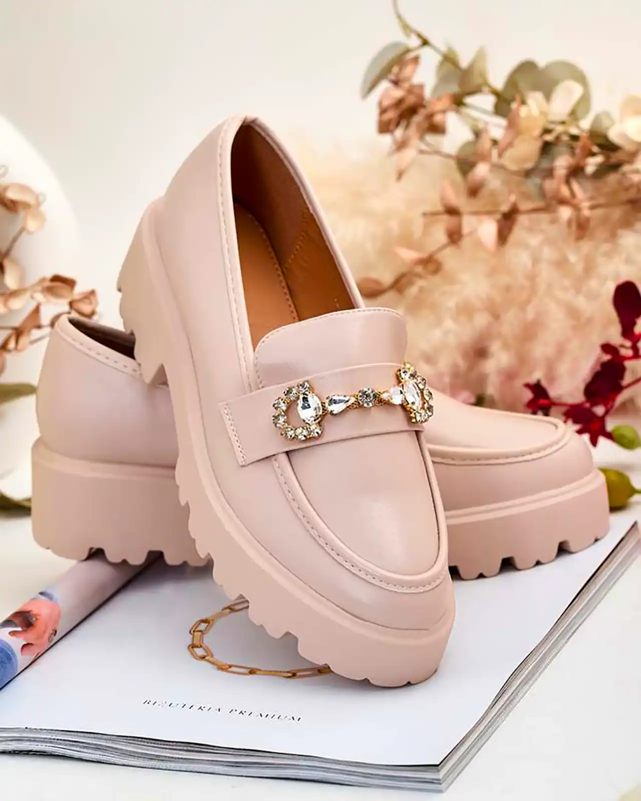 کالج شیک و کلاسیک