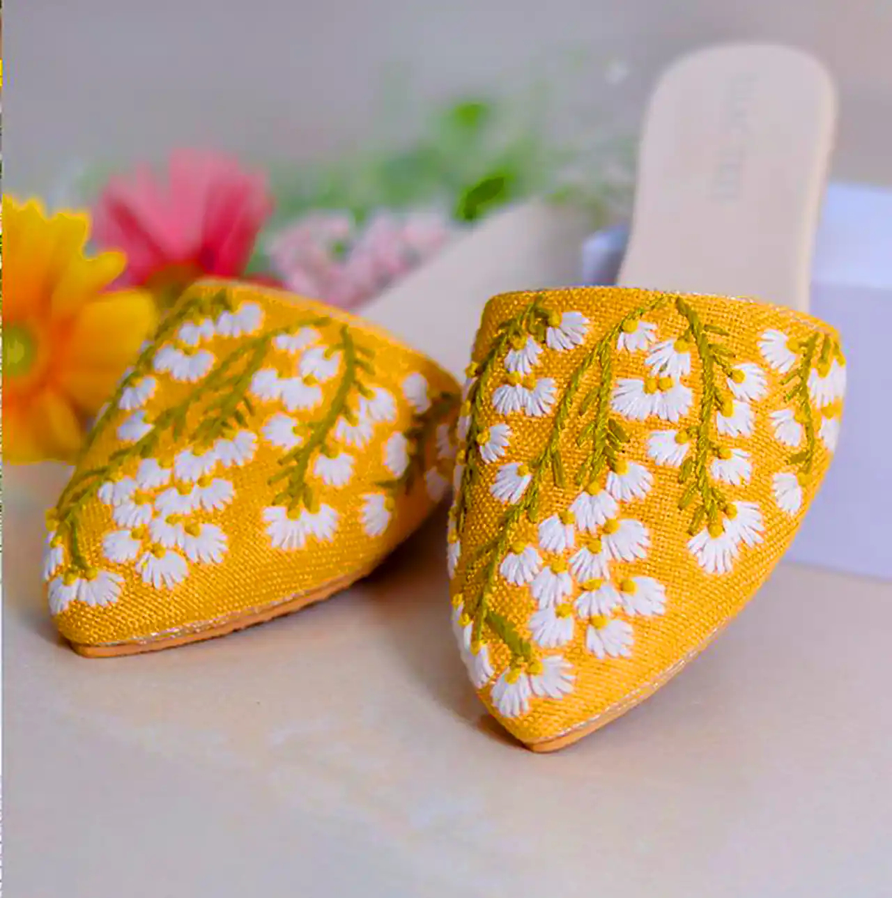 صندل جلوبسته مجلسی