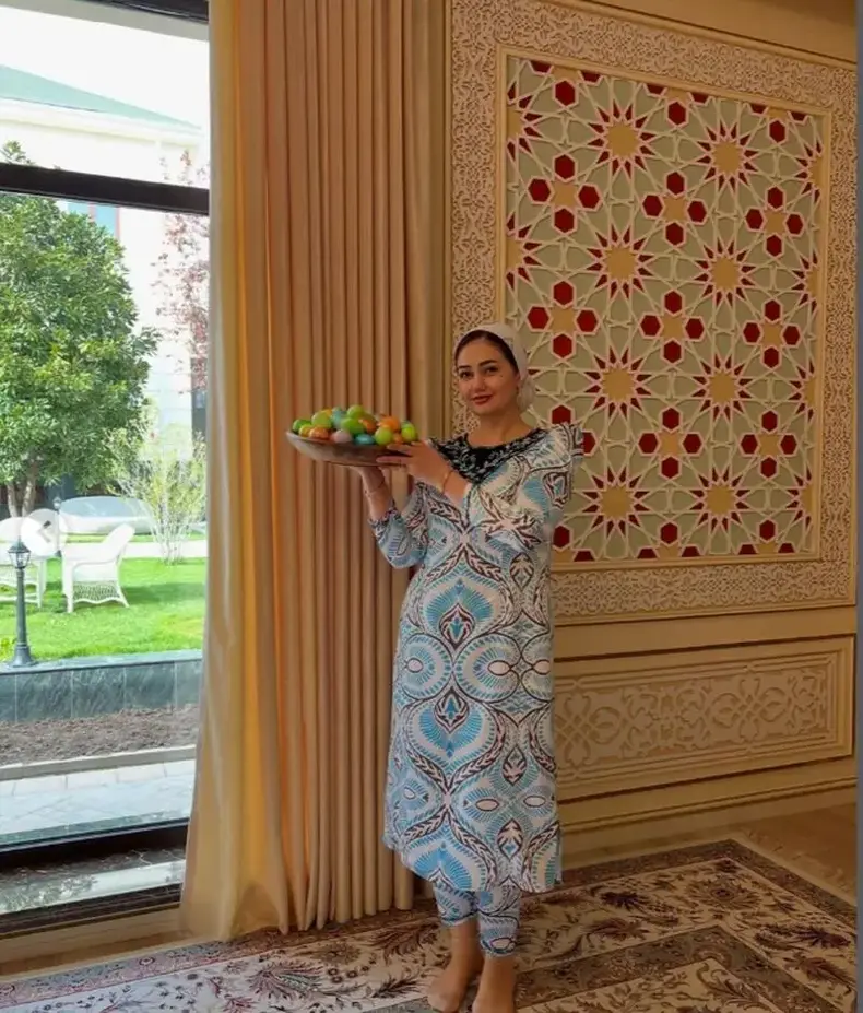 تهمینه رجبوا