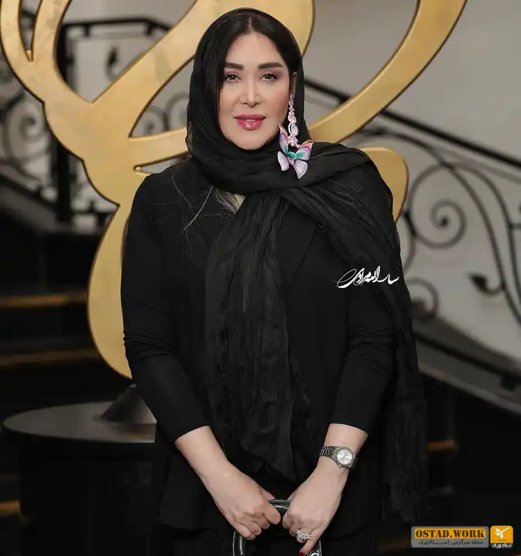 سارا منجزی