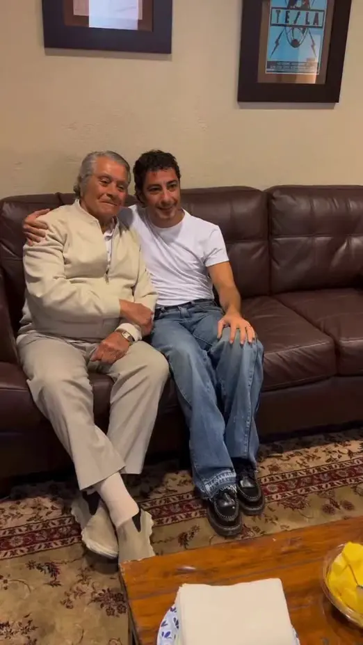 بهروز وثوقی