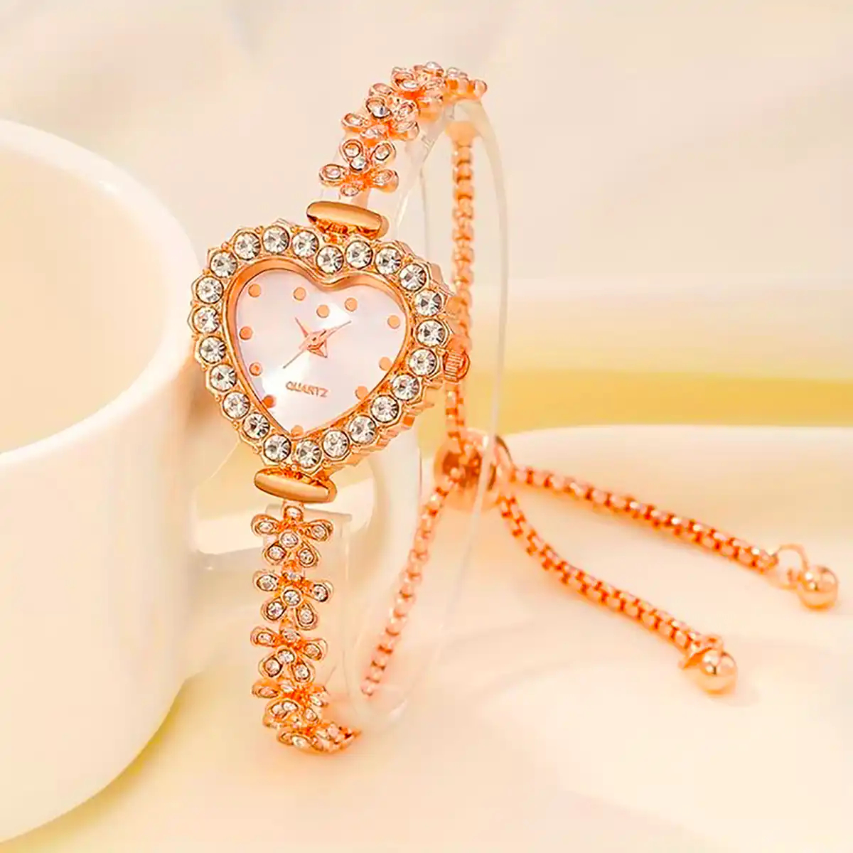 ساعت فانتزی مرواریدی 