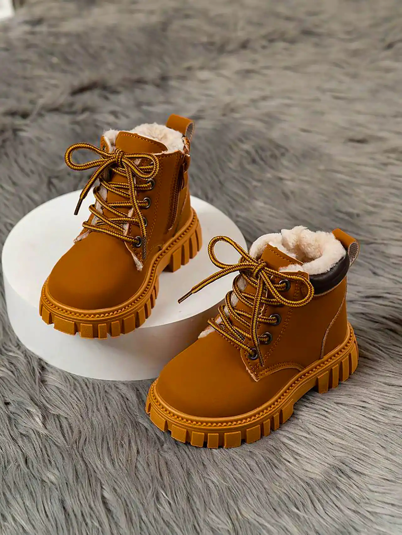 بوت پاییزی جذاب دخترانه