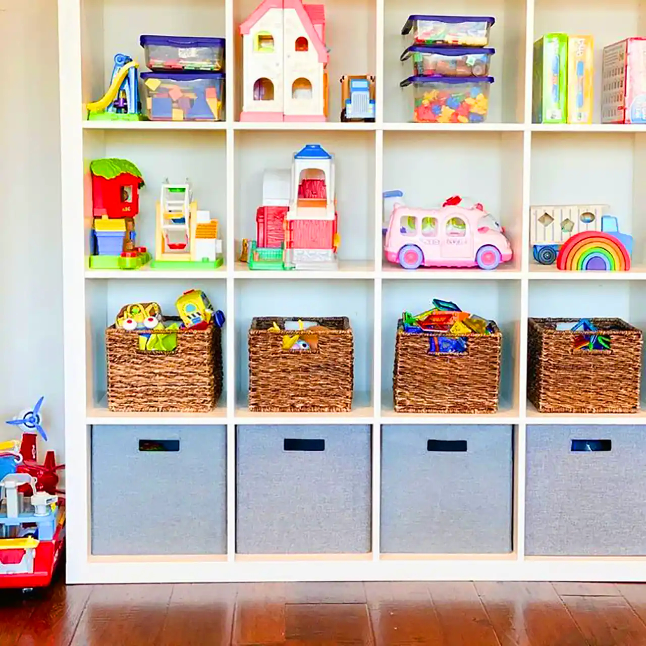 قفسه مینیمال اتاق کودک