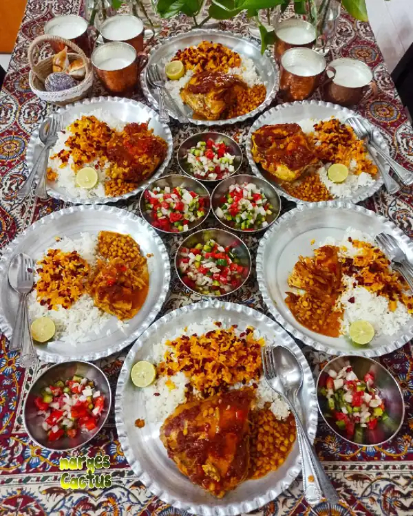 تزیین زرشک پلو با مرغ