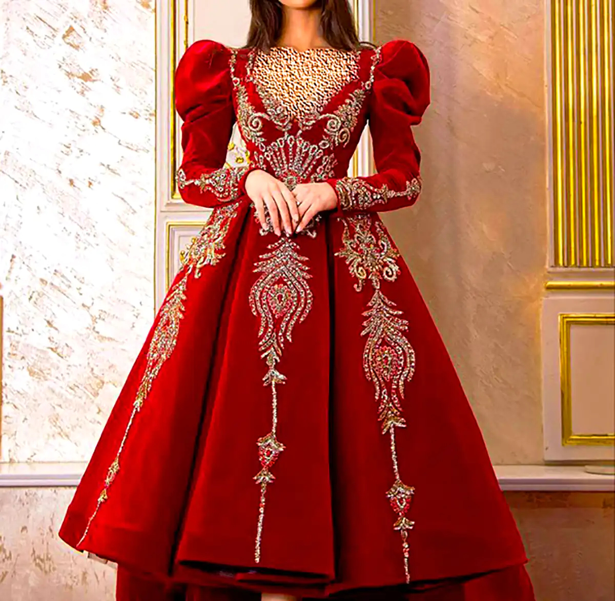 لباس شب باشکوه قرمز