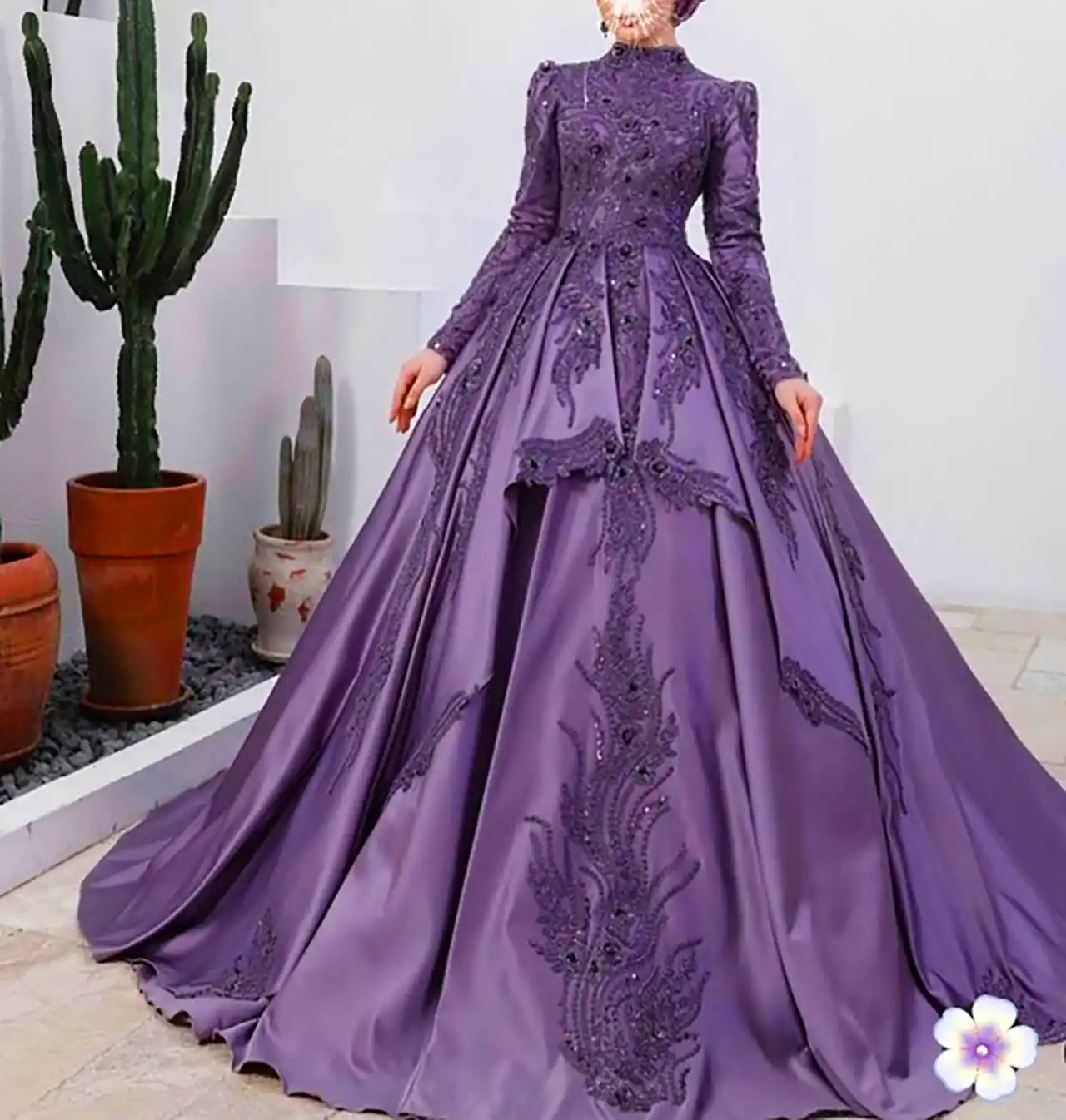 پیراهن عروس رنگی