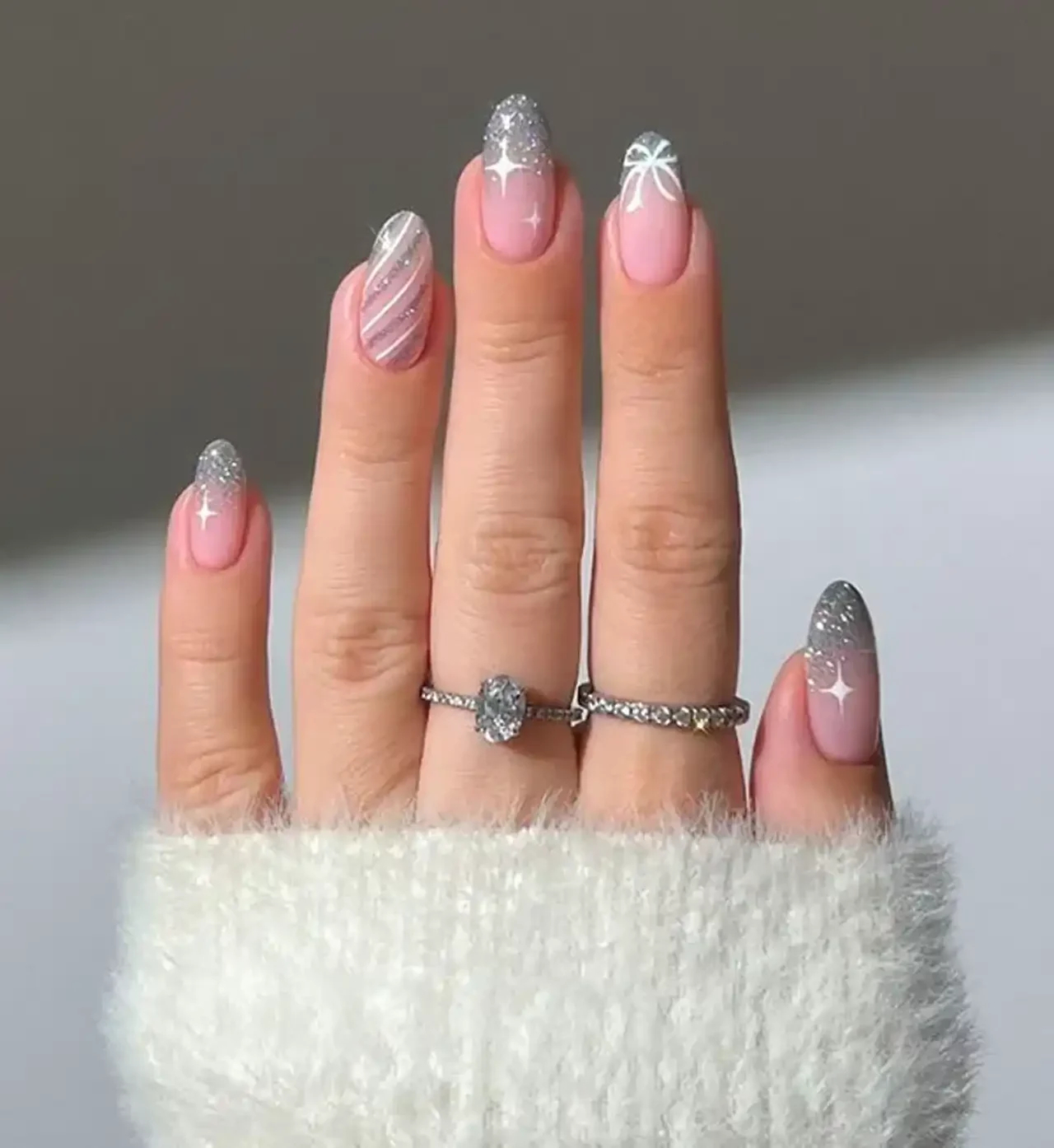 مدل ناخن فرنچ اکلیلی + مدل های زیبا و ترند ناخن فرنچ اکلیلی با ایده های بسیار شیک