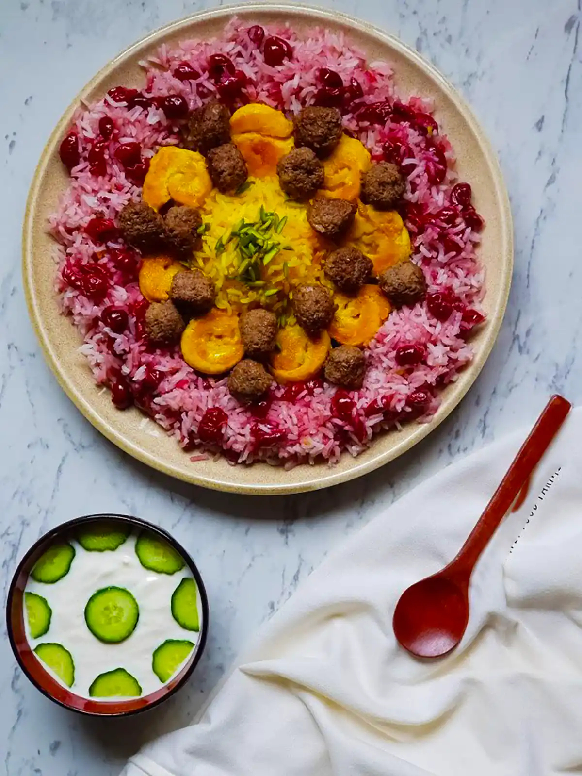 دیزاین آلبالو پلو مجلسی