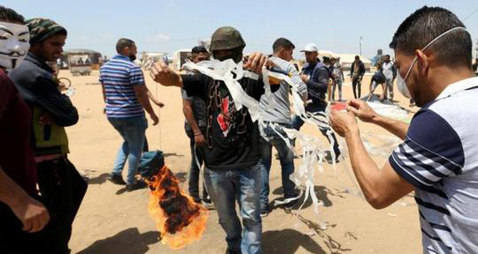 آتش زدن مزارع اسرائیلی‌ها با بادبادک