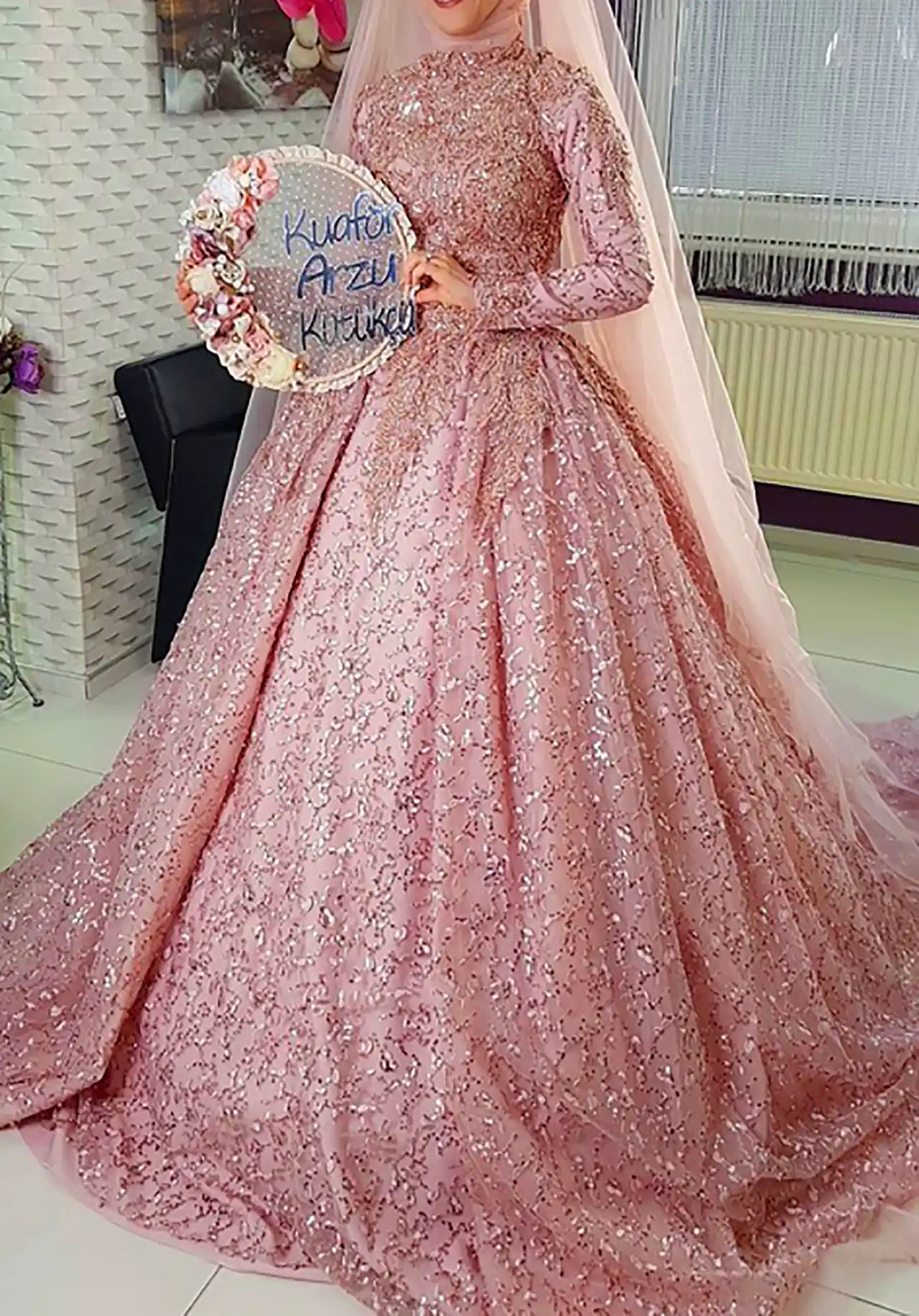 پیراهن عروس رنگی