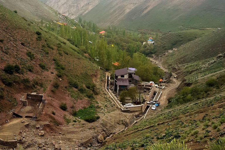 روستای آبنیک