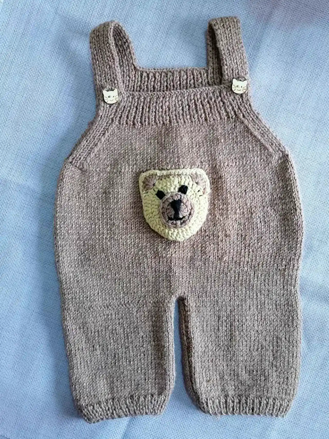 ست لباس بافتنی نوزادی زیبا 