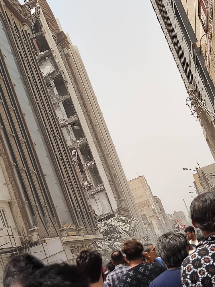 برج دوقلو متروپل