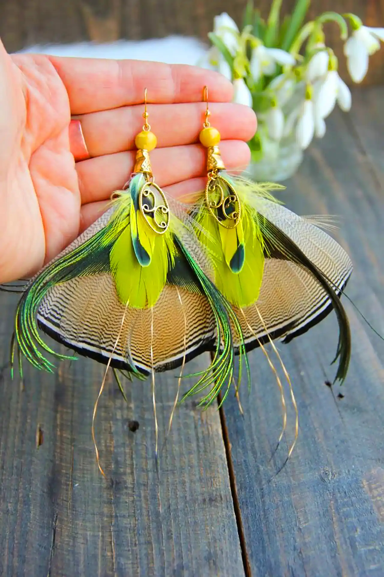 گوشواره پر طاووسی خاص